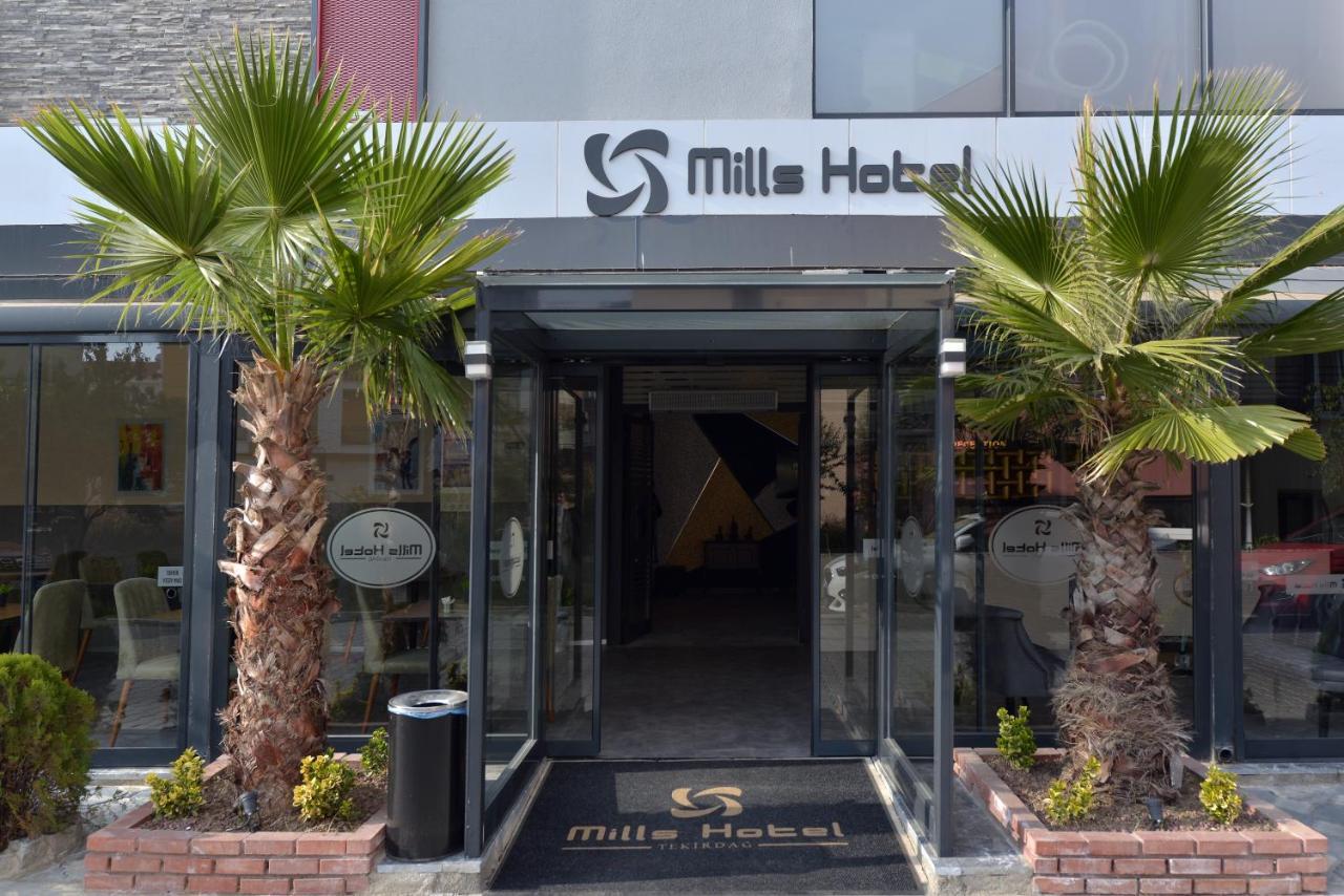 Mills Hotel Текидраг Екстериор снимка