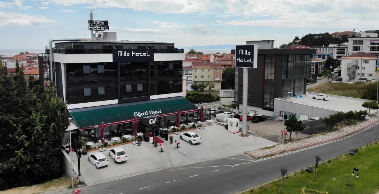 Mills Hotel Текидраг Екстериор снимка
