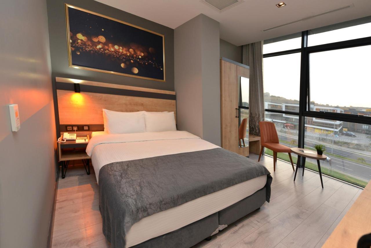 Mills Hotel Текидраг Екстериор снимка
